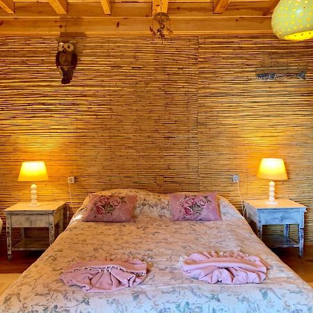 Large Bungalow With Sea View In Kabak Bay, Oeluedeniz フェティエ エクステリア 写真